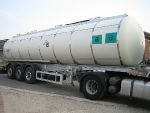 Полуприцеп-цистерна для транспортировки молока