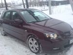 Продаю автомобиль Mazda 3