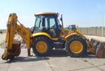 - JCB 4CX  :2005