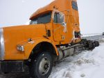     (Freightliner FLD) 2004..