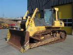  KOMATSU D65EX-15