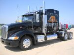   Peterbilt 389