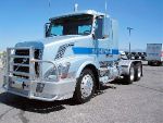   Volvo VNL64T300