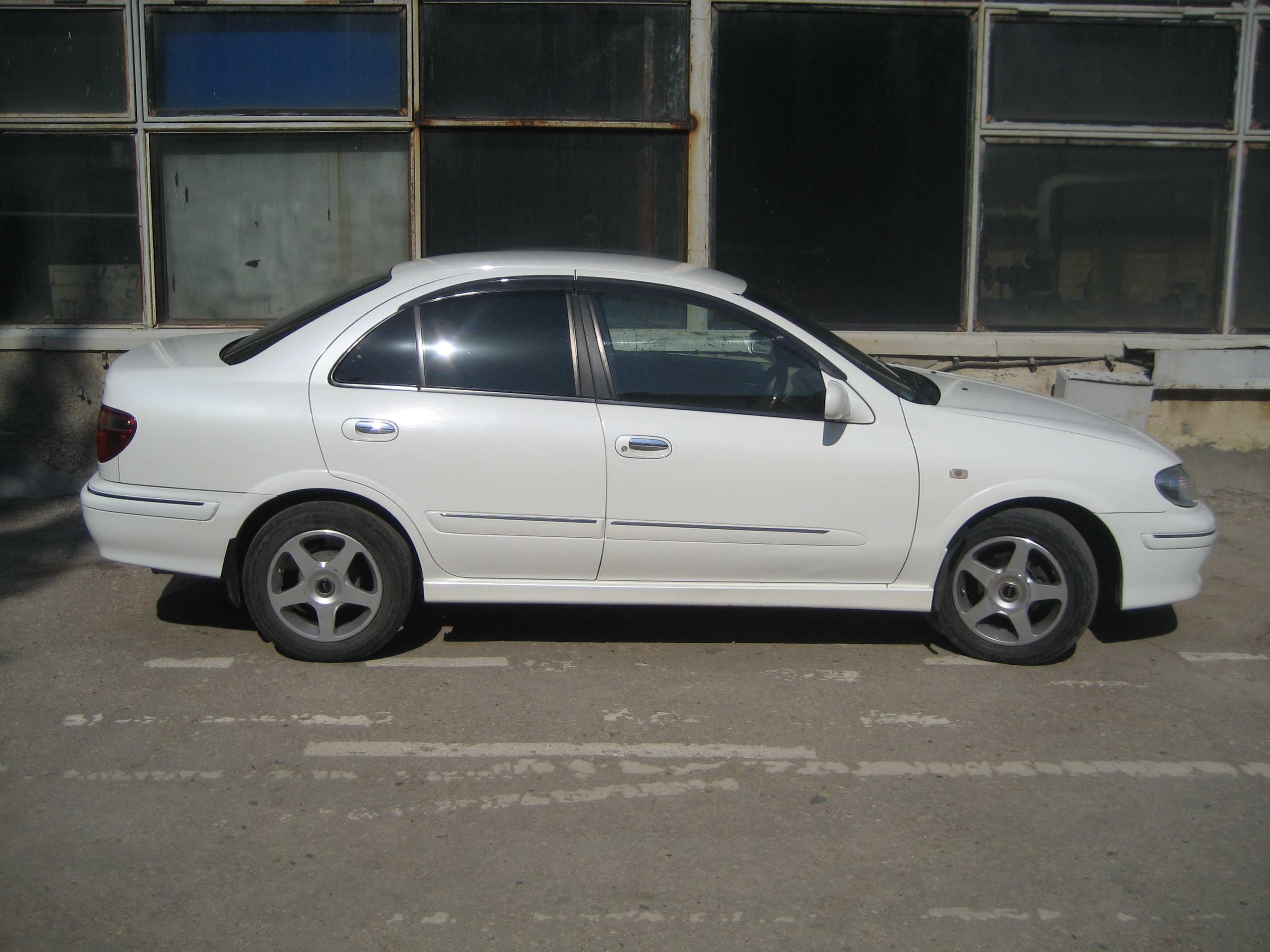 Nissan Bluebird